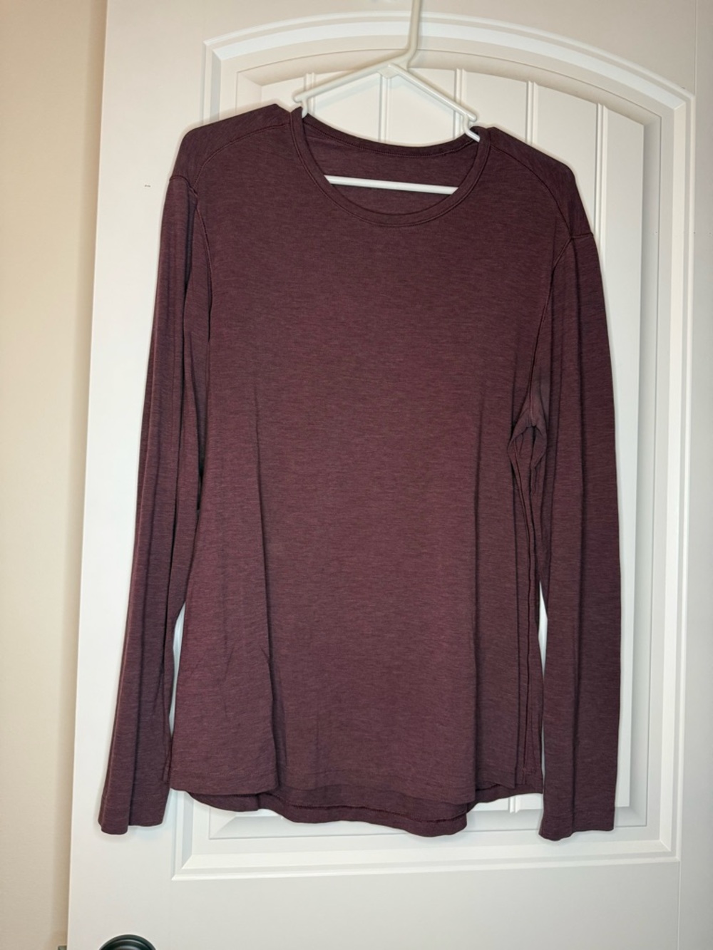 BUNDLE lululemon athletica Long-Sleeve Crew Tee - 1 Maroon and 1 Blue
